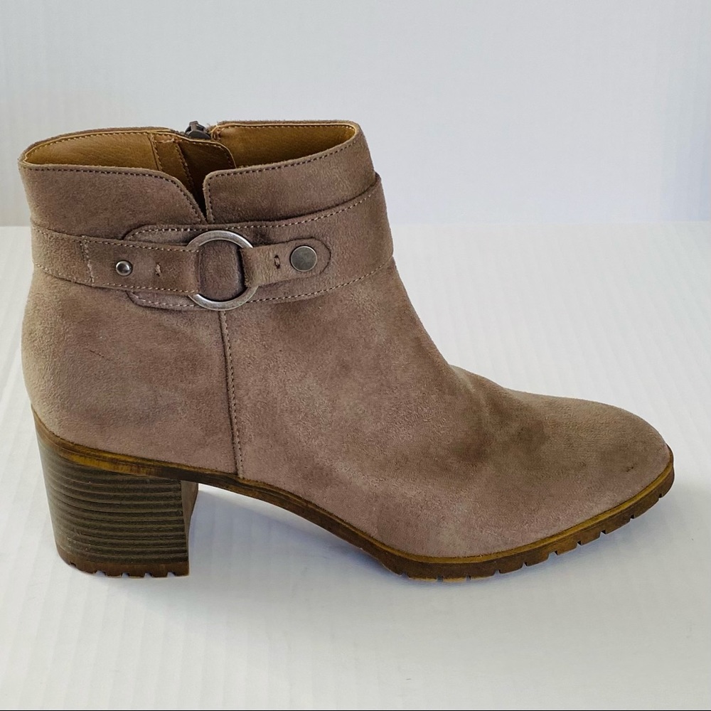 NWT Life Stride Miranda Ankle Boot, 10W